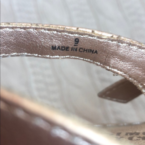 Mossimo Supply Co., metallic sandal, sz 9 - Picture 7 of 7